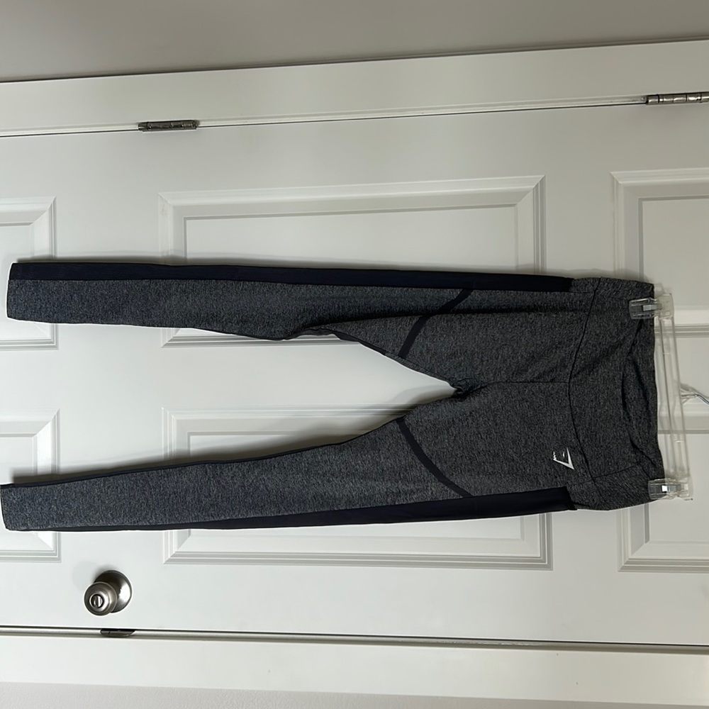 Gymshark grey DRY moisture management leggings with side pockets